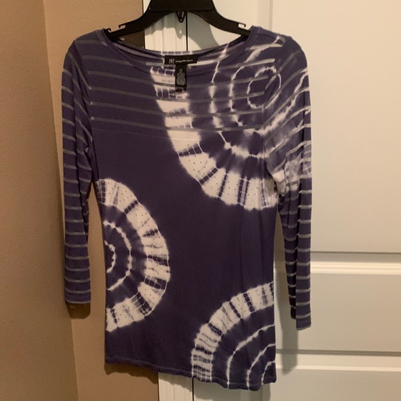 INC XS long sleeve embellished top with sheer sleeves - Picture 1 of 6